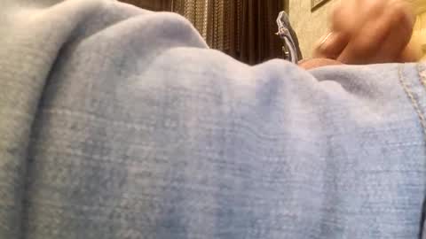 Snapshot of pajero1271 chatting on 28, 10, 2025 pajero1271 online show from 28, 10, 2025