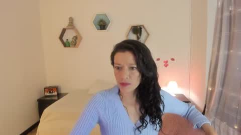 Paloma  online show from 13, 6, 2026
