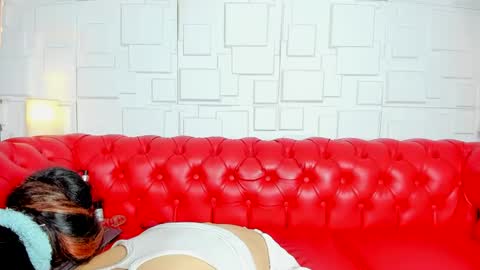 pamela_gaviria01 online show from 25, 2, 2025