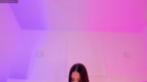 Snapshot of pamela_vega chatting on 8, 11, 2025 Manuela online show from 8, 11, 2025