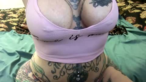 PAMELA GUNNS online show from 27, 6, 2026