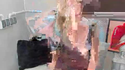 Snapshot of pamelalips chatting on 4, 3, 2026 PamelaLips online show from 4, 3, 2026