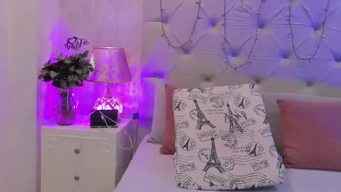 TELL ME PAMELLA AND GIVE ME A GOOD GRADE ITS IMPORTANT online show from 10, 10, 2025