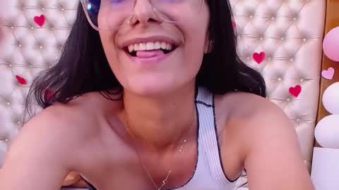 Pamela Ponce online show from 19, 2, 2025