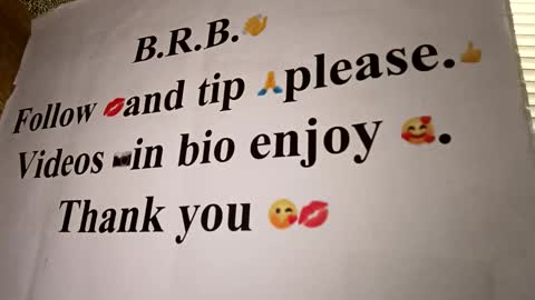 Snapshot of pamid215 chatting on 17, 12, 2025 angel hris online show from 17, 12, 2025