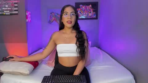 Pammela online show from 26, 9, 2025