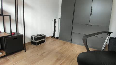 pampersandspanking online show from 6, 2, 2026