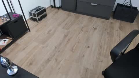 pampersandspanking online show from 8, 2, 2026