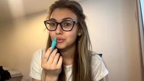 Lia online show from 25, 7, 2026