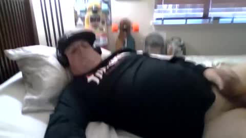 panos online show from 31, 1, 2025