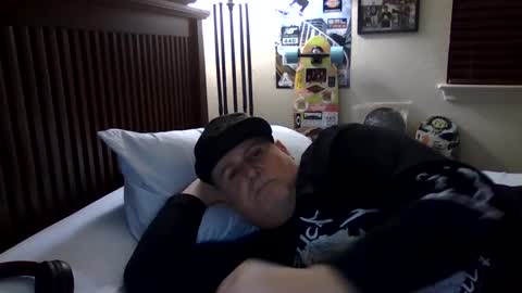 panos online show from 15, 2, 2025