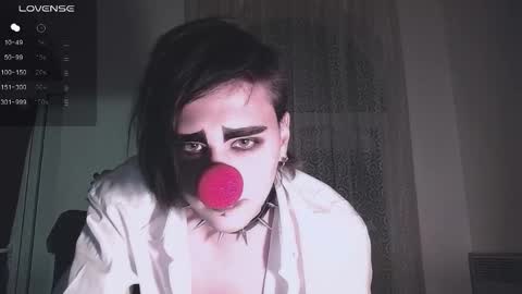 In bio online show from 4, 10, 2025