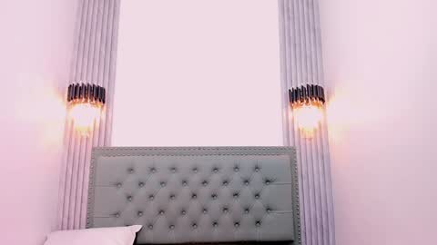 Snapshot of paolab_g chatting on 5, 2, 2025 online show from 5, 2, 2025