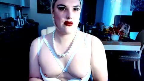 Snapshot of paoladoll chatting on 21, 5, 2026 Sarina Williams online show from 21, 5, 2026