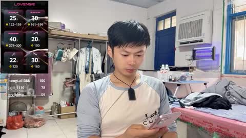 Snapshot of paopaotang61 chatting on 12, 10, 2025 paopaotang61 online show from 12, 10, 2025