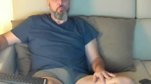 Marc online show from 1, 1, 2025
