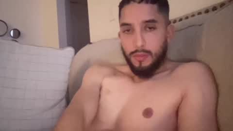 papicubano_guapo23cm online show from 17, 11, 2025