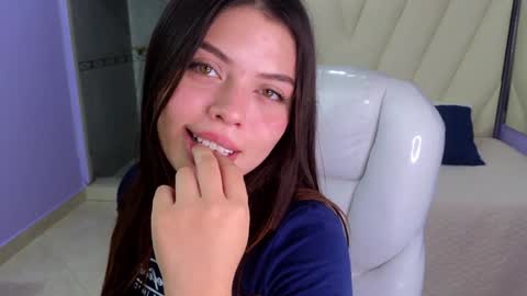 Snapshot of paradise_doll_s chatting on 3, 1, 2025 Amy and my doll online show from 3, 1, 2025