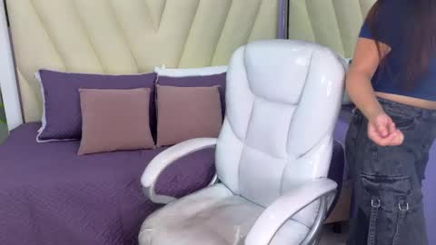 Snapshot of paradise_doll_s chatting on 14, 2, 2025 Amy and my doll online show from 14, 2, 2025