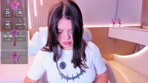 Snapshot of paradise_doll_s chatting on 13, 11, 2025 Amy and my doll online show from 13, 11, 2025