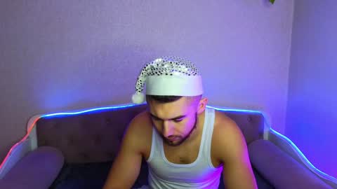 Allie  Alex Thumbs up if you like us online show from 30, 12, 2024