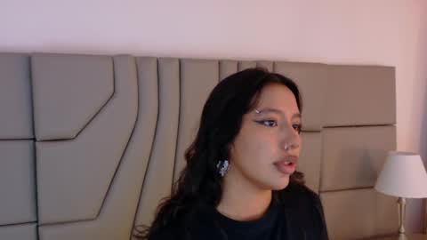 Snapshot of paranoidtemptaion_ chatting on 3, 6, 2026 paranoidtemptaion_ online show from 3, 6, 2026