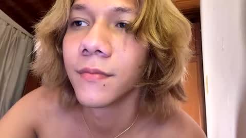 Snapshot of parisstone2 chatting on 9, 1, 2025 connie online show from 9, 1, 2025