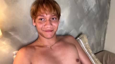 Snapshot of parisstone2 chatting on 6, 2, 2025 connie online show from 6, 2, 2025