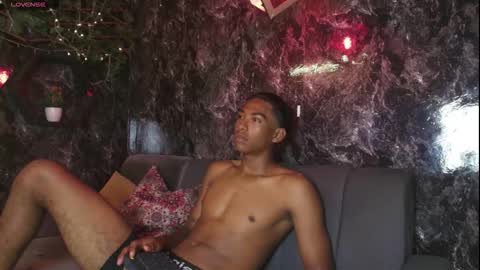 PARZIVAL online show from 5, 3, 2026