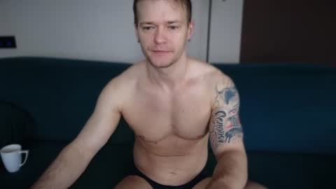 Snapshot of pashka_x chatting on 4, 6, 2026 Pashka online show from 4, 6, 2026