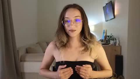 Snapshot of passionann chatting on 29, 7, 2026 Anna online show from 29, 7, 2026