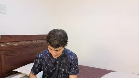 patri_ck_villa online show from 16, 12, 2025