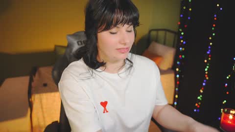 Patricia online show from 2, 2, 2025