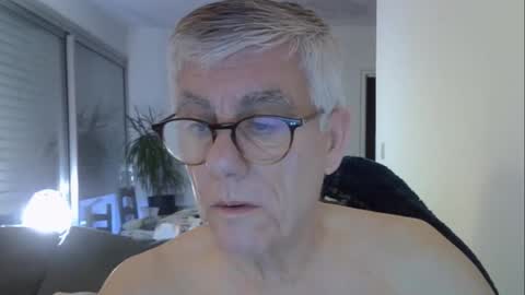 Snapshot of patrick5275 chatting on 10, 5, 2026 patrick5275 online show from 10, 5, 2026