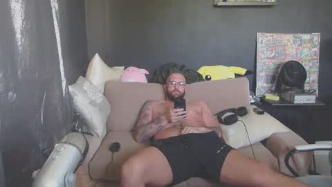 patrickmorris92 online show from 7, 4, 2026