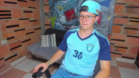 .... online show from 14, 2, 2025