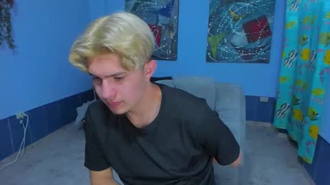 .... online show from 3, 10, 2025