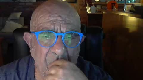 Snapshot of patvac chatting on 22, 2, 2025 patvac online show from 22, 2, 2025