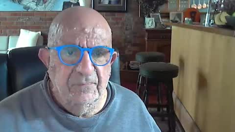 Snapshot of patvac chatting on 12, 9, 2025 patvac online show from 12, 9, 2025