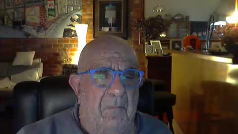 Snapshot of patvac chatting on 21, 9, 2025 patvac online show from 21, 9, 2025