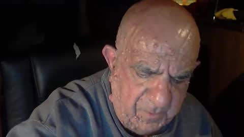 Snapshot of patvac chatting on 17, 10, 2025 patvac online show from 17, 10, 2025