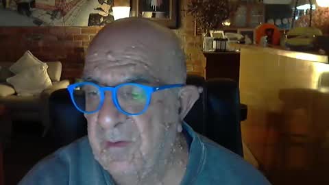 Snapshot of patvac chatting on 27, 11, 2025 patvac online show from 27, 11, 2025