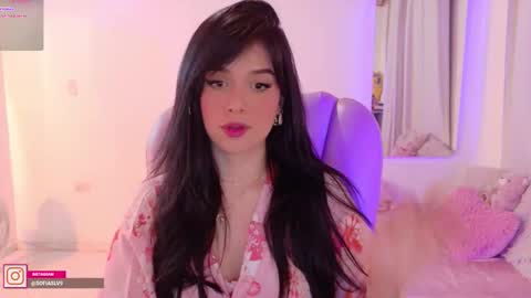 Snapshot of pau_cute chatting on 22, 10, 2025 Sofa online show from 22, 10, 2025