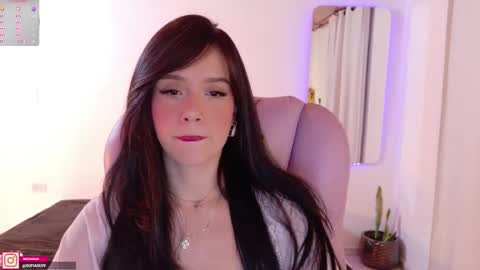 Snapshot of pau_cute chatting on 9, 2, 2026 Sofa online show from 9, 2, 2026