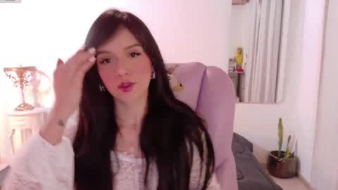 Snapshot of pau_cute chatting on 8, 3, 2026 Sofa online show from 8, 3, 2026