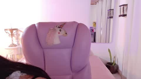 Sofa online show from 4, 5, 2026