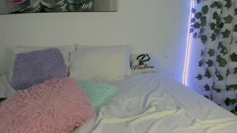 Snapshot of pau_delima__ chatting on 19, 12, 2024 paulina online show from 19, 12, 2024