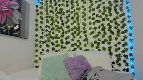 Snapshot of pau_delima__ chatting on 15, 9, 2025 paulina online show from 15, 9, 2025