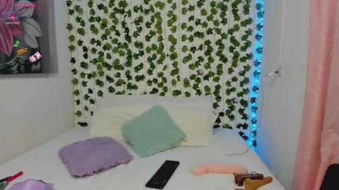 Snapshot of pau_delima__ chatting on 19, 9, 2025 paulina online show from 19, 9, 2025