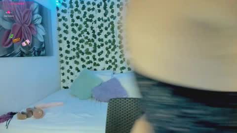 Snapshot of pau_delima__ chatting on 23, 9, 2025 paulina online show from 23, 9, 2025